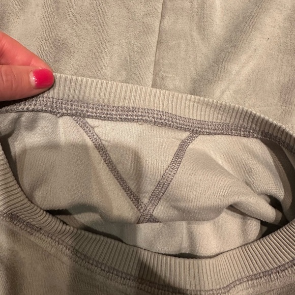 PINK Oversized Grey Crewneck Sweater - Picture 6 of 6